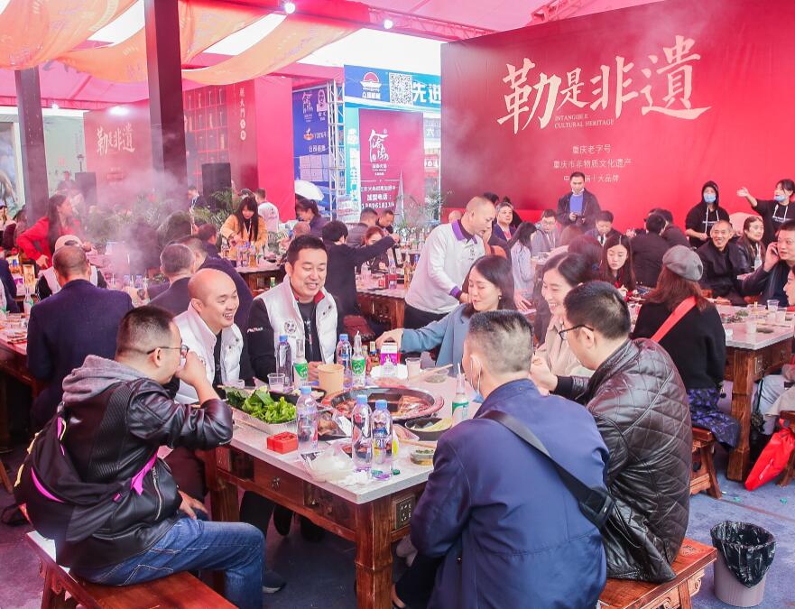 開(kāi)火鍋店真的賺錢(qián)嗎？火鍋的優(yōu)勢(shì)有哪些？