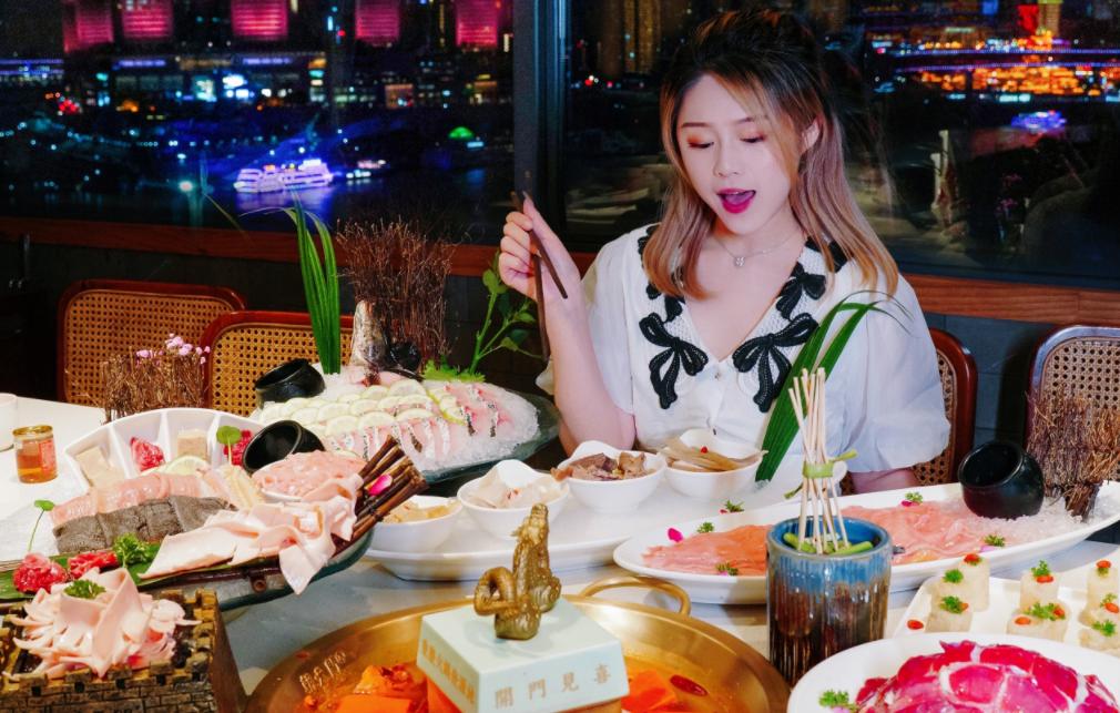 未來(lái)的火鍋店消費(fèi)主力，竟是“她”？