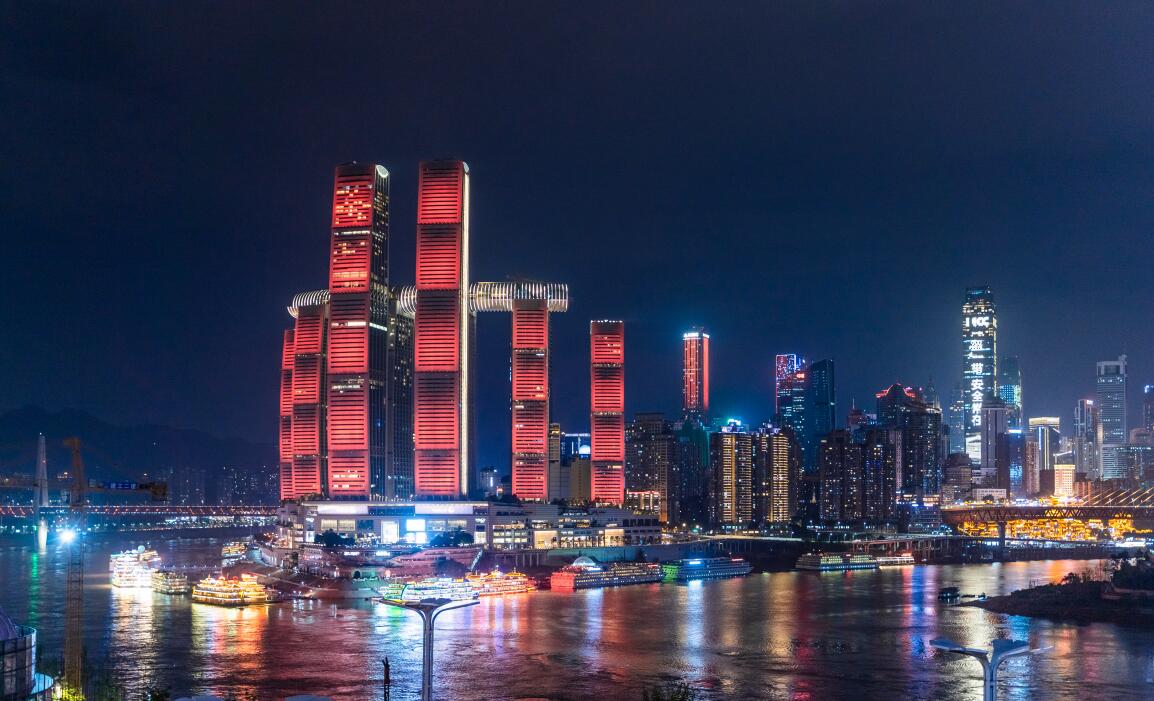 被朋友圈贊爆的朝天門(mén)旅游攻略！風(fēng)景奇幻重慶火鍋超贊！